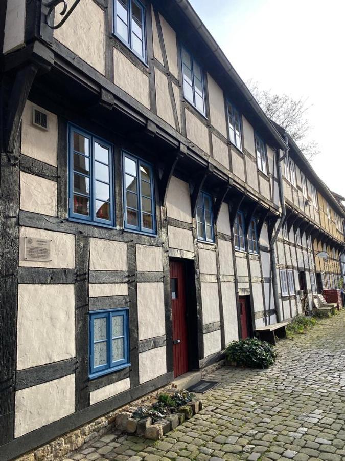 Ferienhaus "Sofia" Anno 1650, Neu - Top Lage - Tempur Beds - Wifi - Parking - Im Herzen Von Detmold-Altstadt, Historische Stadtmauer, Old Lane Ντέτμολντ Εξωτερικό φωτογραφία